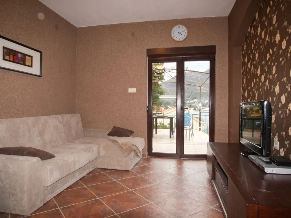Kuća 198 m² – Tivat — fotografija 10