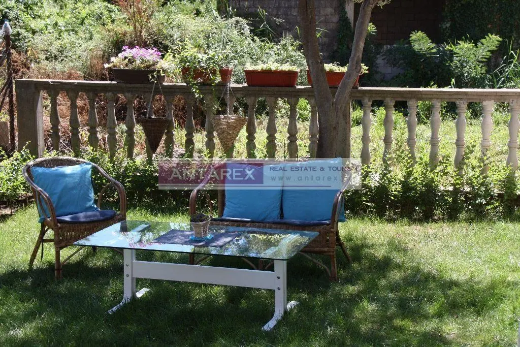 Kuca-sa-tri-sprata-u-Igalu-Herceg-Novi-18 Kuća 232 m² – Igalo, Herceg Novi — fotografija 19