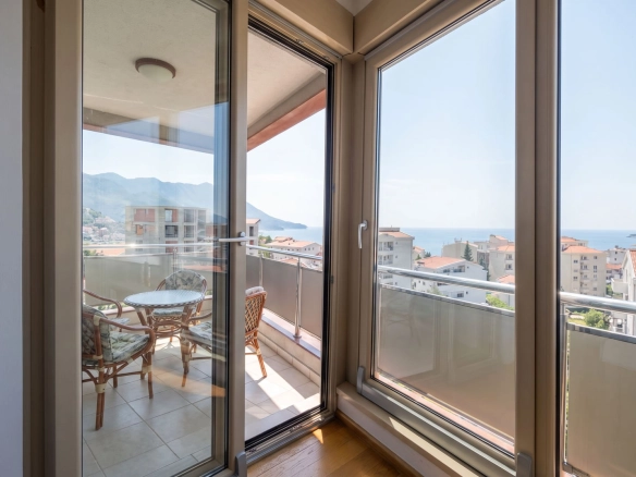 Trosoban stan 98 m² – Bečići, Budva — fotografija 9