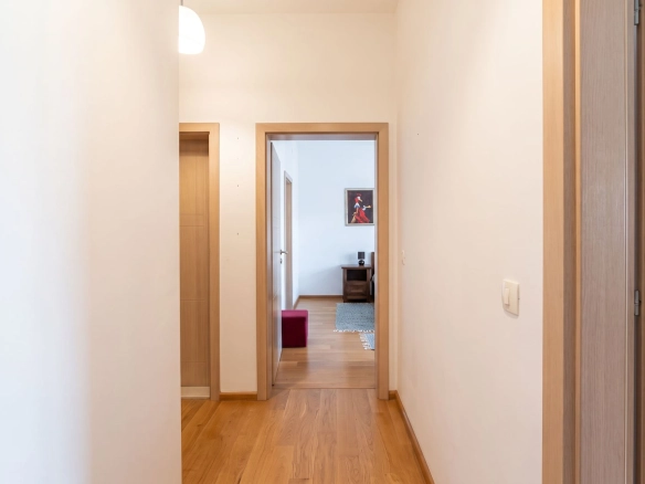 Trosoban stan 98 m² – Bečići, Budva — fotografija 12