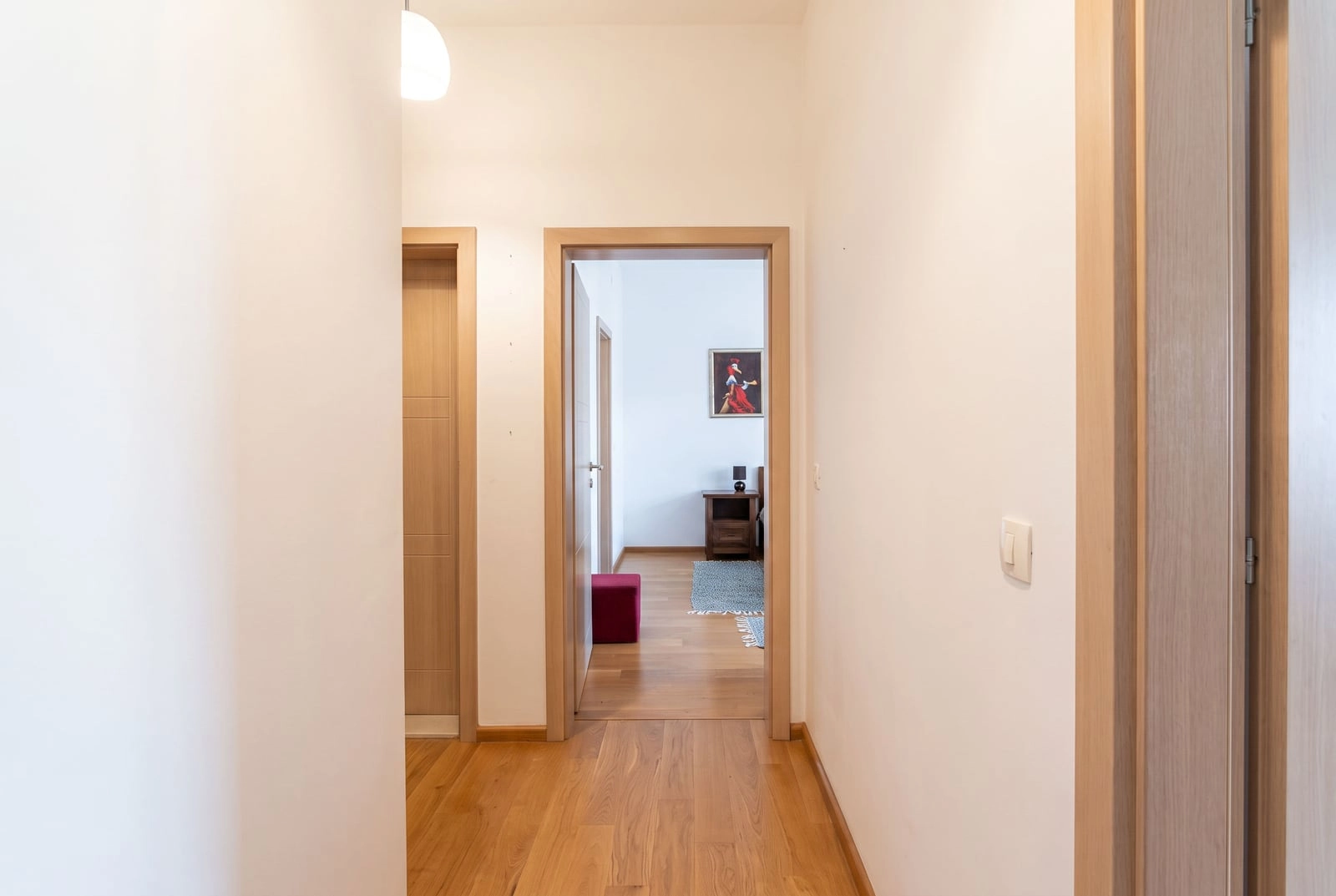 Trosoban-stan-sa-pogledom-na-more-u-Becicima-Budva-11 Trosoban stan 98 m² – Bečići, Budva — fotografija 12