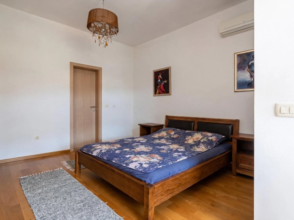 Trosoban stan 98 m² – Bečići, Budva — fotografija 15