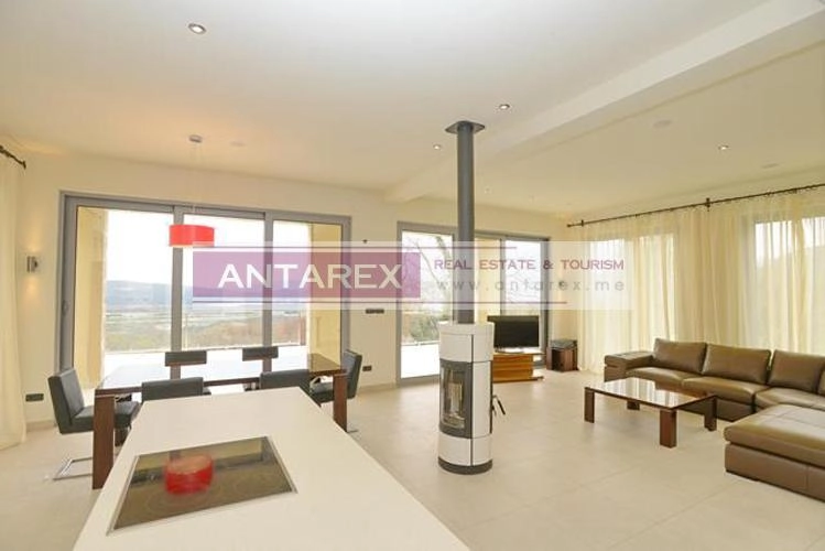 Dvije-nove-vile-sa-bazenom-u-Kavacu-Tivat-4 Kuća 440 m² – Kavač, Tivat — fotografija 5