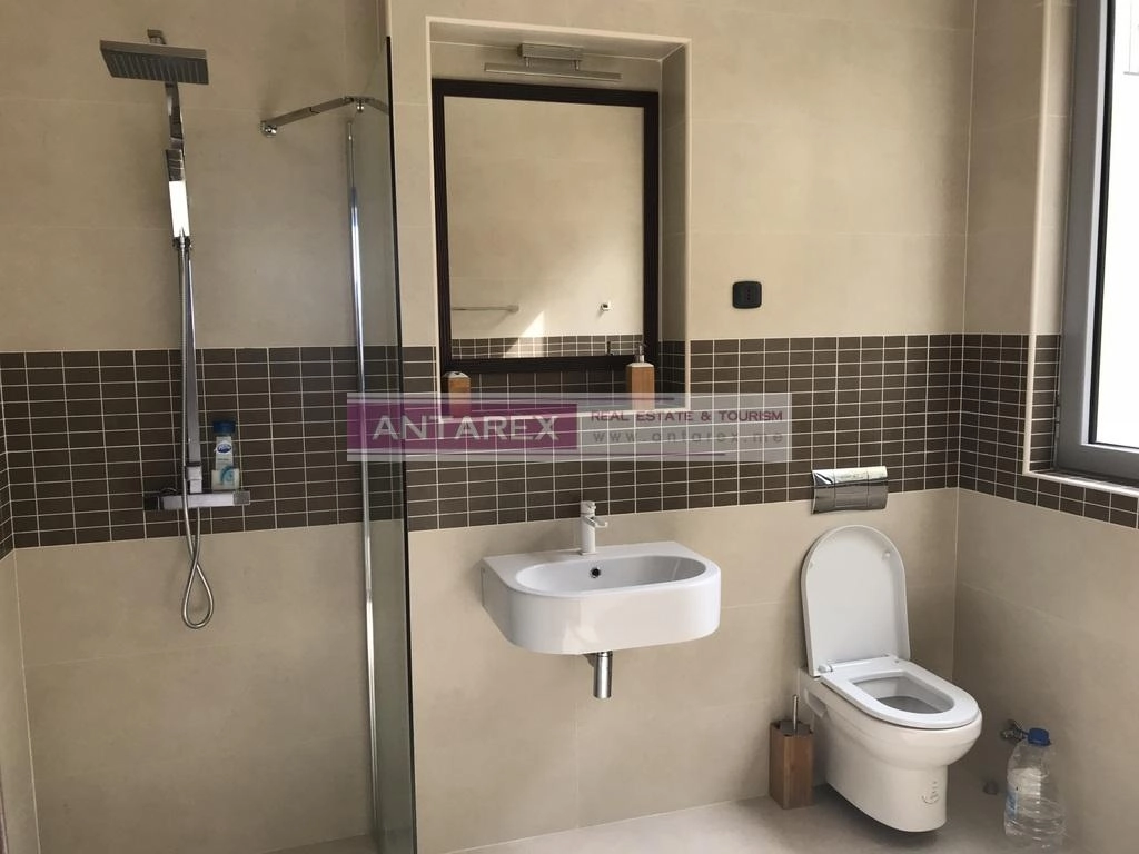 Dvije-nove-vile-sa-bazenom-u-Kavacu-Tivat-11 Kuća 440 m² – Kavač, Tivat — fotografija 12
