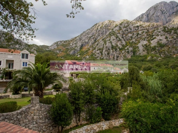 Kuća 110 m² – Orahovac, Kotor — fotografija 14