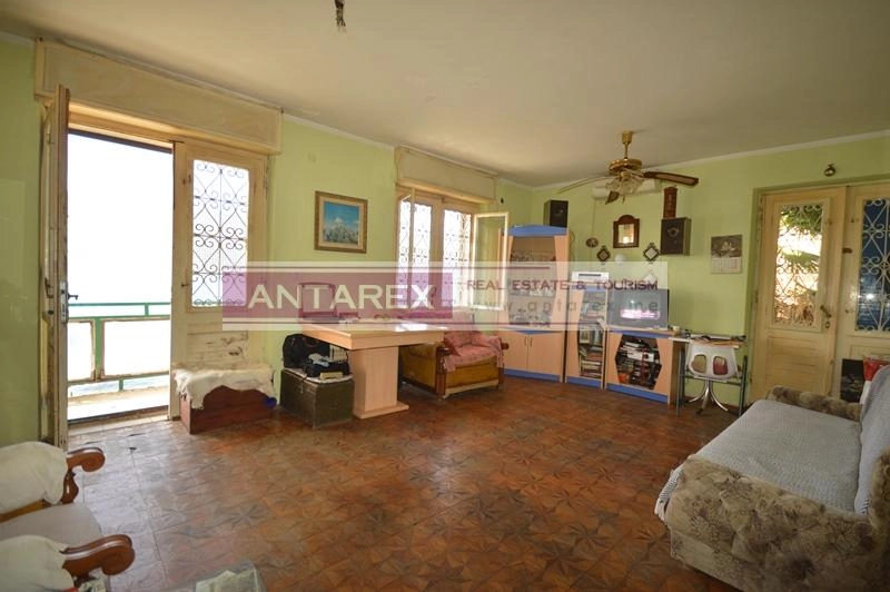 Kamena-kuca-na-obali-u-centru-Herceg-Novog-2 Kuća 142 m² – Herceg Novi — fotografija 3