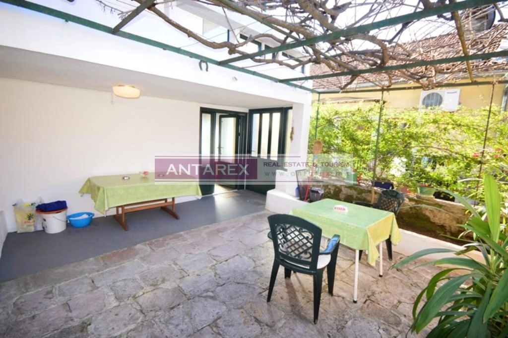 Kuca-u-starom-gradu-Herceg-Novi-1 Kuća 100 m² – Herceg Novi — fotografija 2