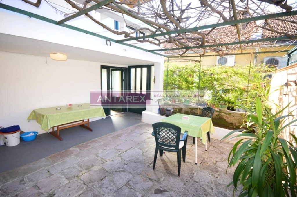 Kuca-u-starom-gradu-Herceg-Novi-2 Kuća 100 m² – Herceg Novi — fotografija 3