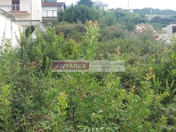 Plac sa pogledom na zaliv