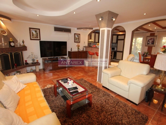 Kuća 210 m² – Kumbor, Herceg Novi — fotografija 2