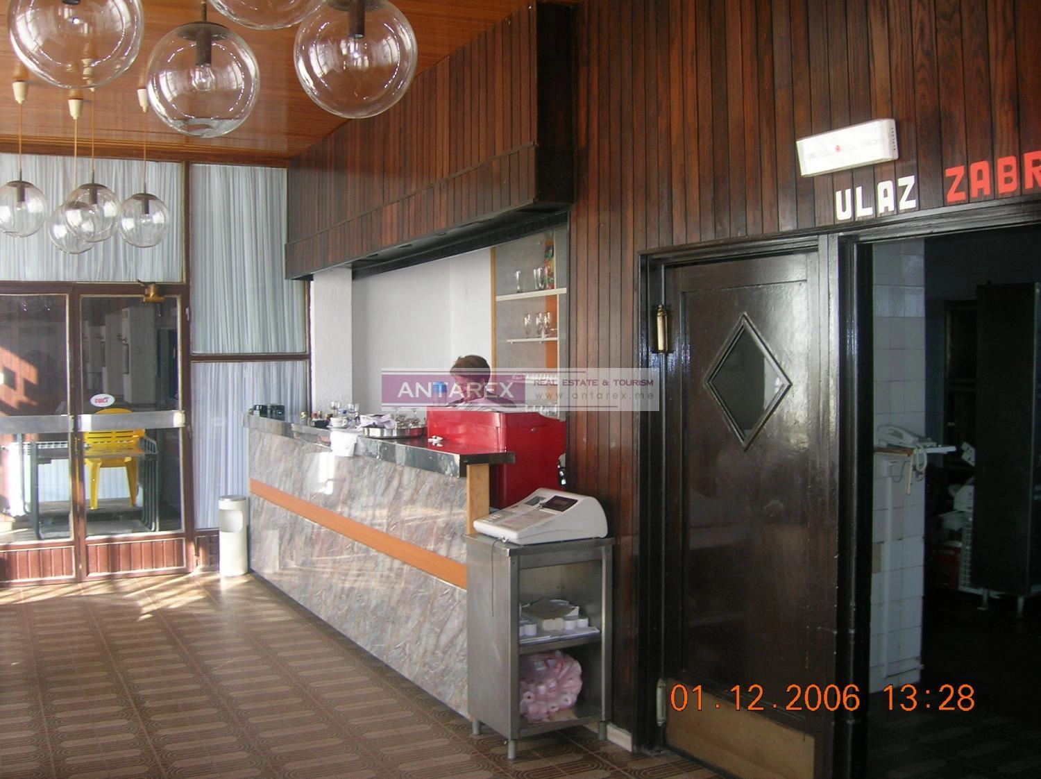 Hotelski-kompleks-na-prodaju-u-Budvi-11 Poslovni prostor 2.142 m² – Budva — fotografija 12