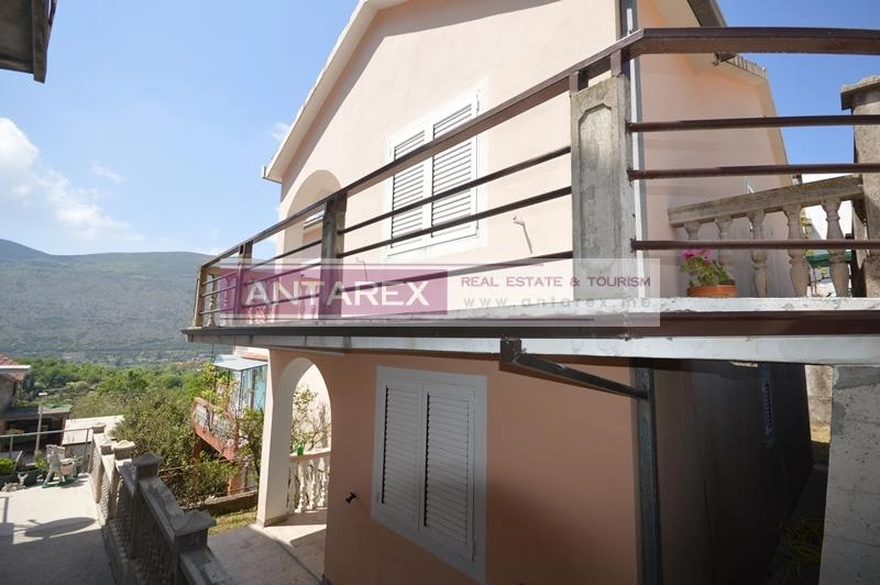 Nova-kuca-sa-terasama-u-Igalu-Herceg-Novi-4 Kuća 200 m² – Igalo, Herceg Novi — fotografija 5