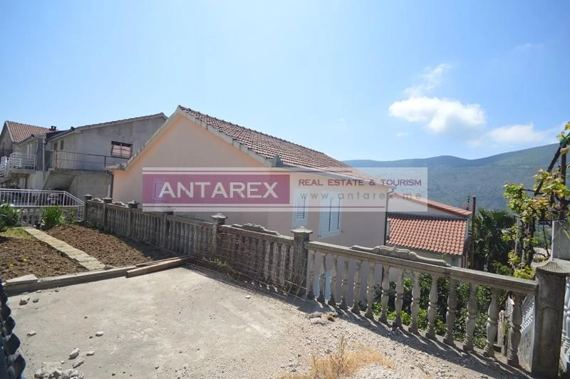 Nova-kuca-sa-terasama-u-Igalu-Herceg-Novi-9 Kuća 200 m² – Igalo, Herceg Novi — fotografija 10