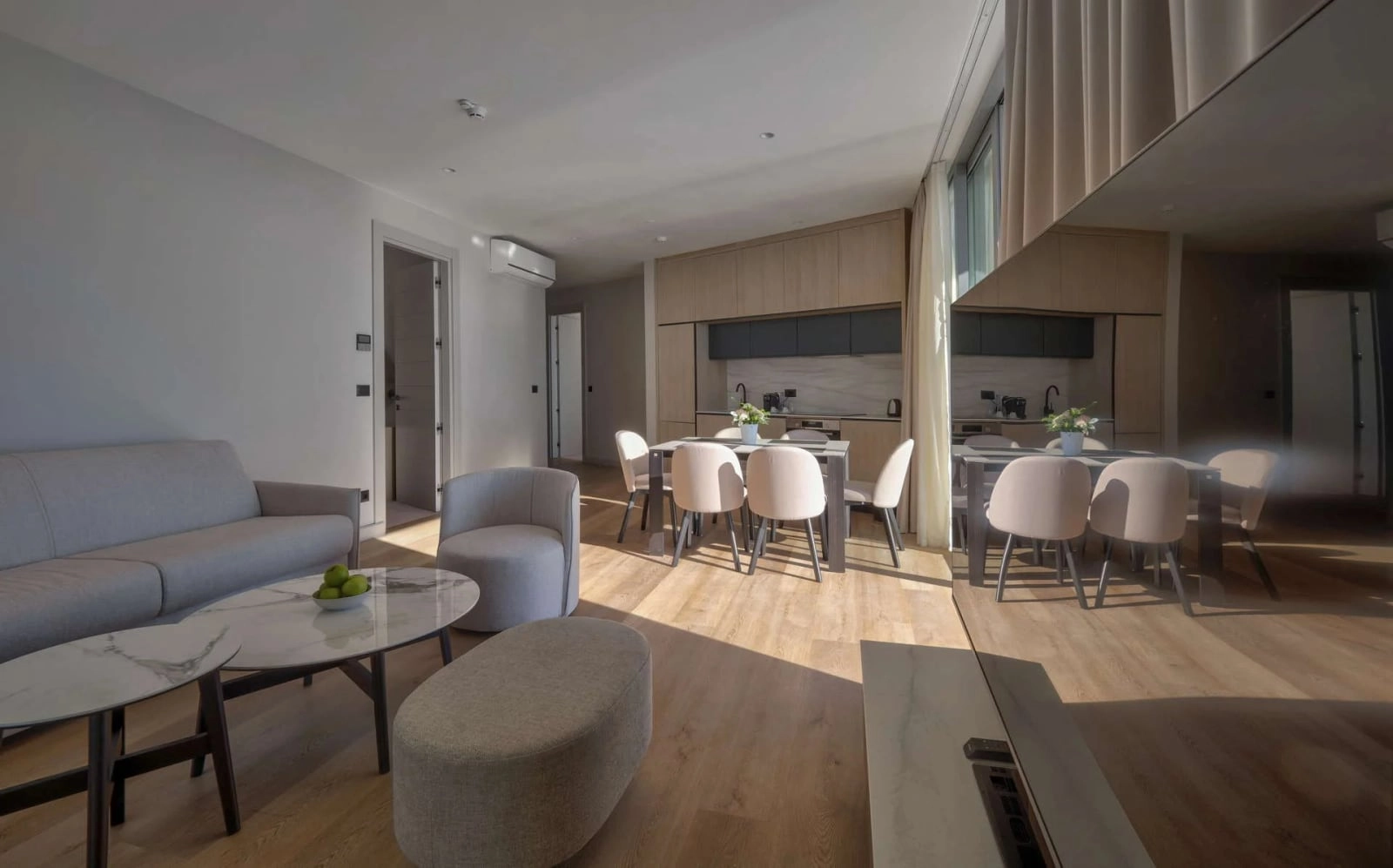 Apartmani-u-hotelu-sa-5-zvjezdica-Becici-Budva-2 Hotel – Bečići, Budva — fotografija 3