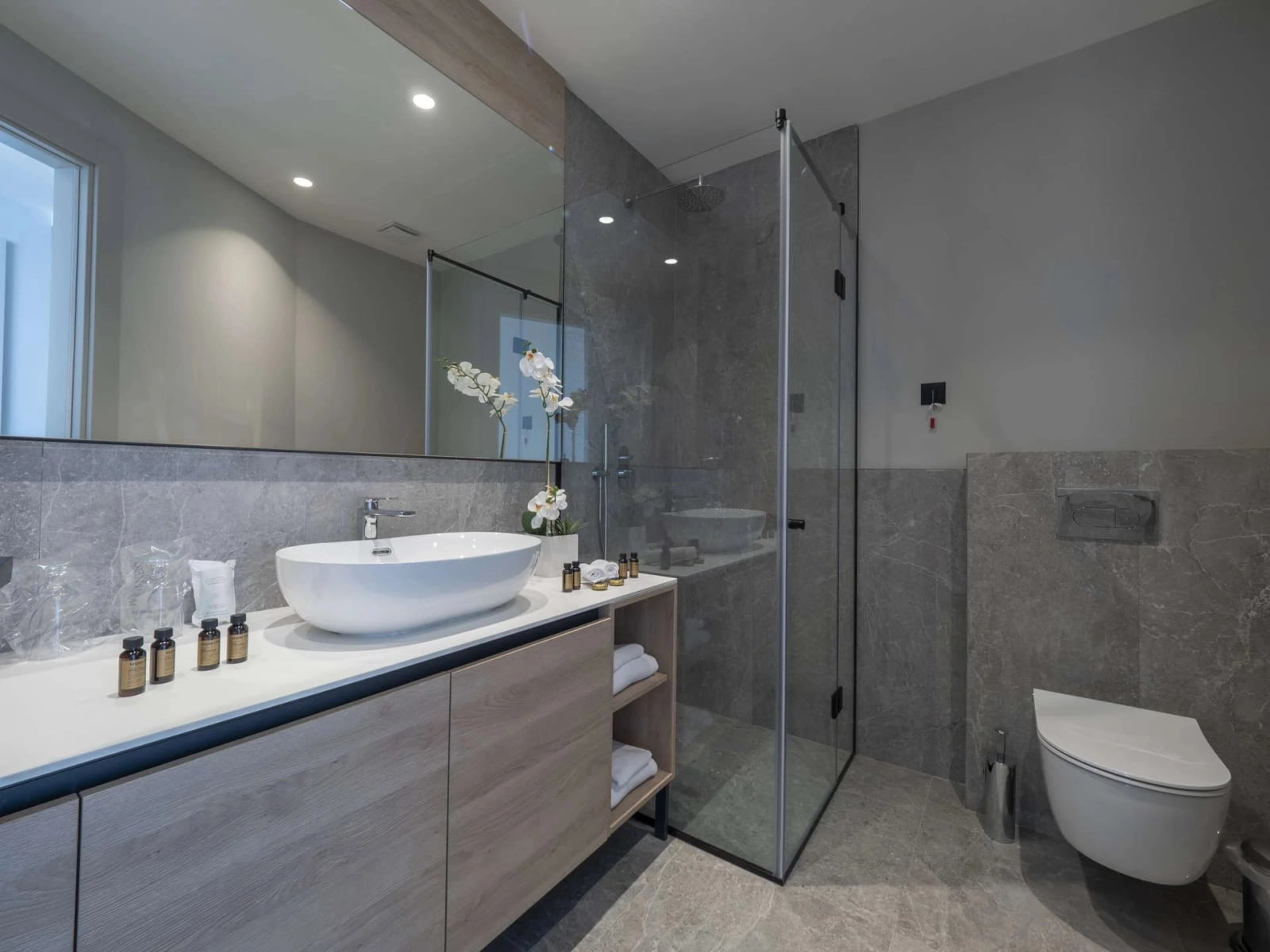 Apartmani-u-hotelu-sa-5-zvjezdica-Becici-Budva-3 Hotel – Bečići, Budva — fotografija 4