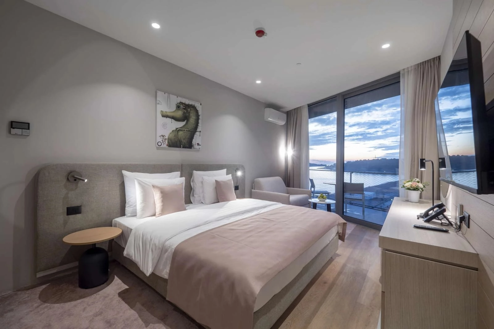 Apartmani-u-hotelu-sa-5-zvjezdica-Becici-Budva-11 Hotel – Bečići, Budva — fotografija 12