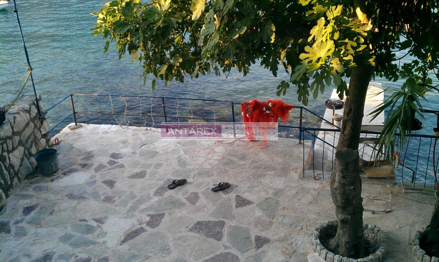 Kuca-sa-molom-na-prvoj-liniji-u-Stolivu-Kotor-4 Kuća 83 m² – Stoliv, Kotor — fotografija 5
