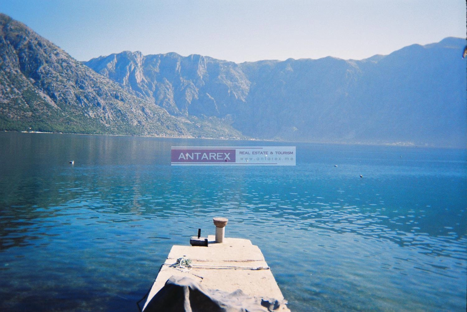 Kuca-sa-molom-na-prvoj-liniji-u-Stolivu-Kotor-6 Kuća 83 m² – Stoliv, Kotor — fotografija 7