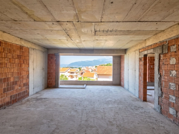 Dvosoban stan 57 m² – Tivat — fotografija 2
