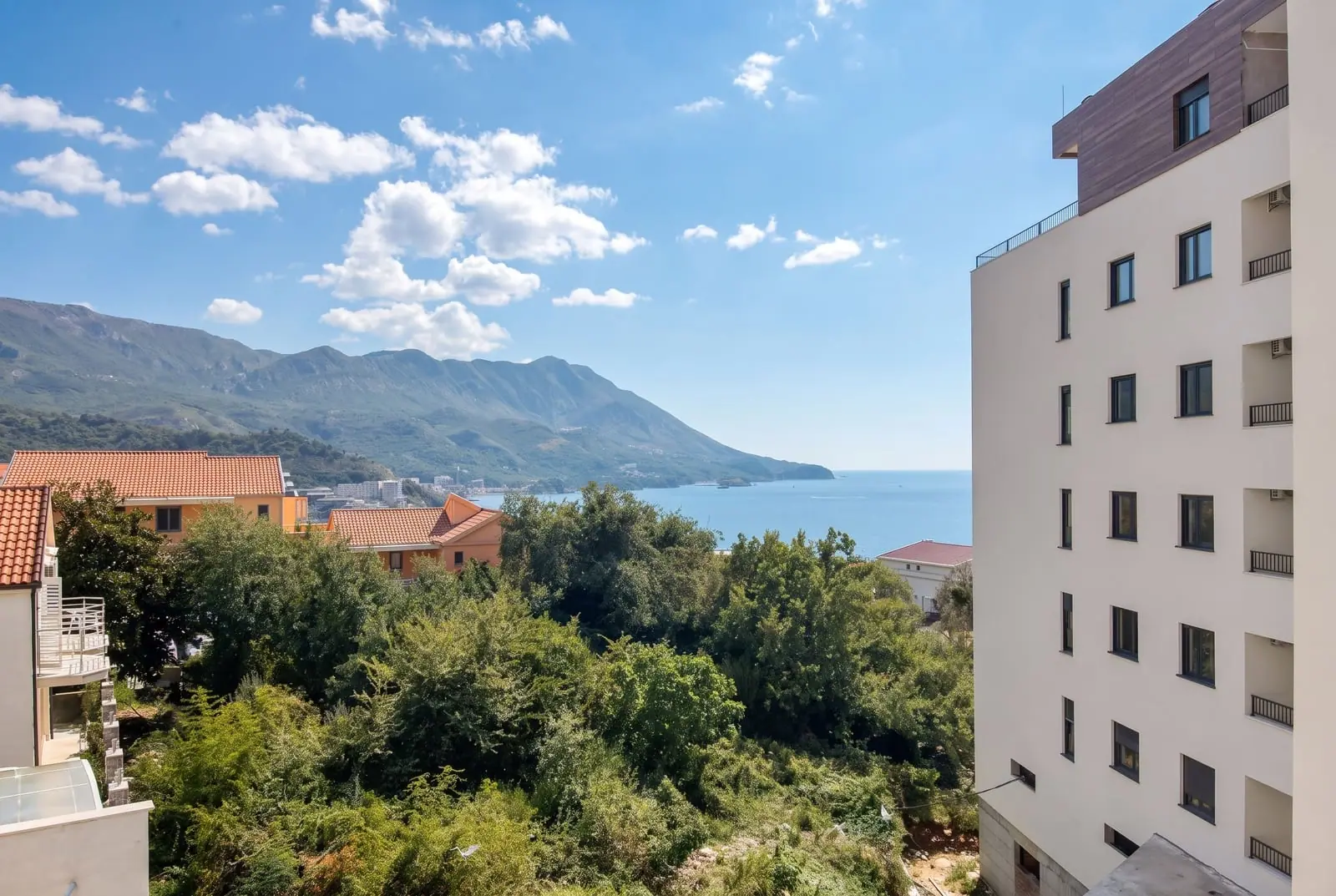 Dvosoban stan 69 m² – Bečići, Budva — fotografija 4