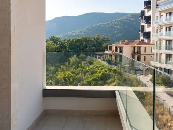 Dvosoban stan 69 m² – Bečići, Budva — fotografija 7