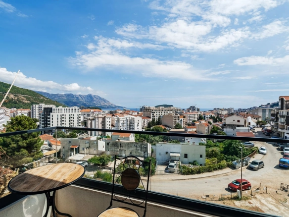 Dvosoban stan 168 m² – Dubovica, Budva — fotografija 16