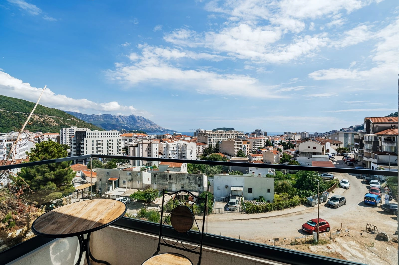 Penthaus-sa-pogledom-na-more-Dubovica-Budva-15 Dvosoban stan 168 m² – Dubovica, Budva — fotografija 16