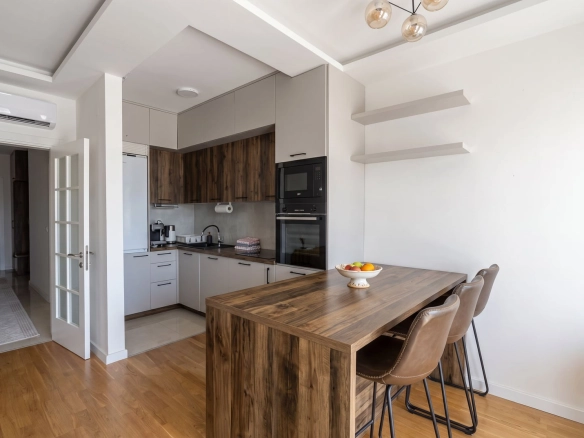 Trosoban stan 63 m² – Tivat — fotografija 3