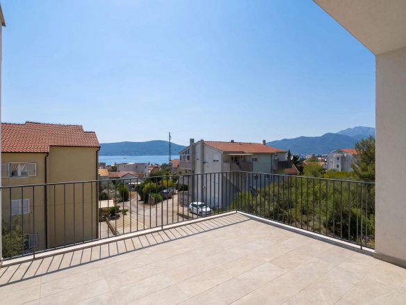 Trosoban stan 63 m² – Tivat — fotografija 5