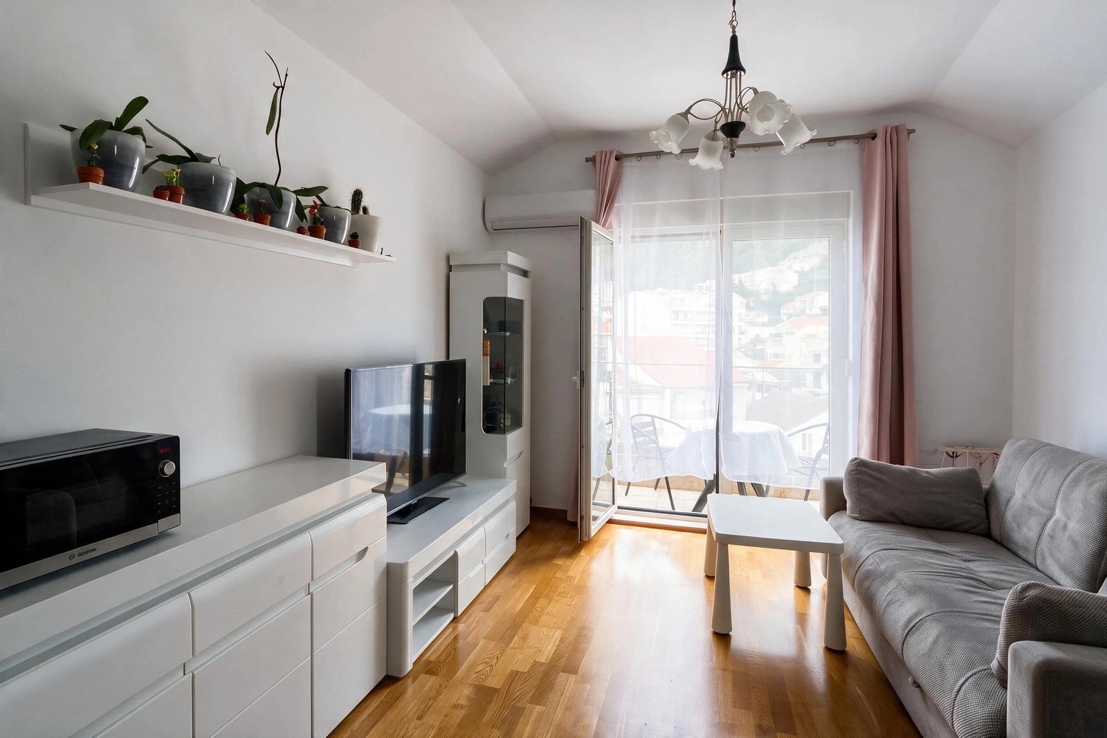 Dvosoban stan 78 m² – Budva — fotografija 2