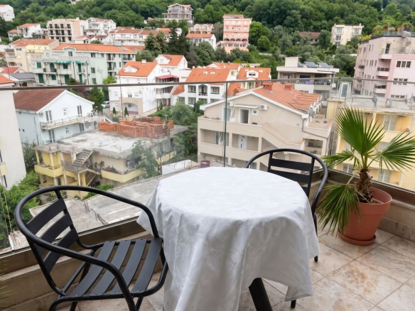 Dvosoban stan 78 m² – Budva — fotografija 3
