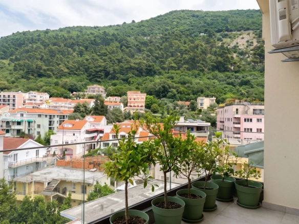 Dvosoban stan 78 m² – Budva — fotografija 4