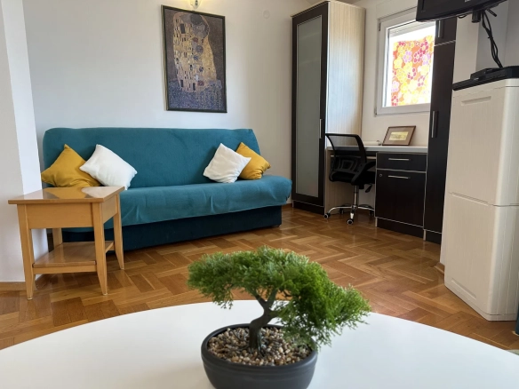 Izdavanje: Jednosoban stan 47 m² – Bečići, Budva — fotografija 4