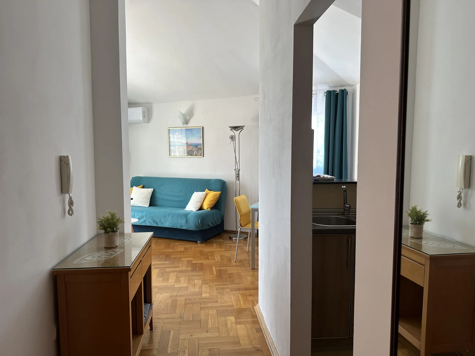 Jednosoban-stan-s-terasom-u-Becicima-Budva-6 Izdavanje: Jednosoban stan 47 m² – Bečići, Budva — fotografija 7