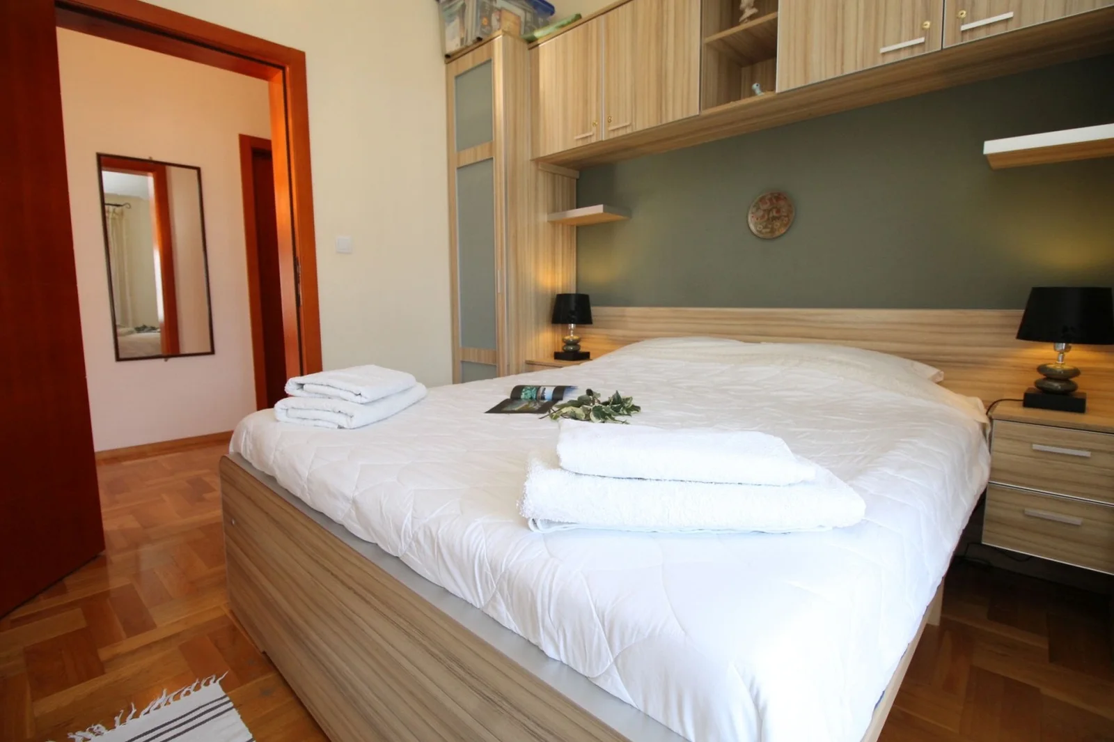 Jednosoban-stan-s-terasom-u-Becicima-Budva-8 Izdavanje: Jednosoban stan 47 m² – Bečići, Budva — fotografija 9