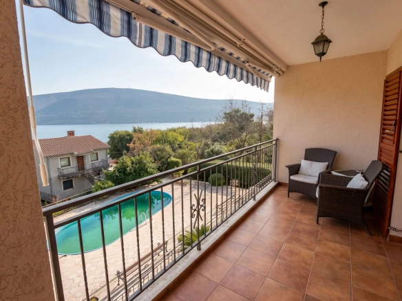Jednosoban stan 63 m² – Baošići, Herceg Novi — fotografija 2