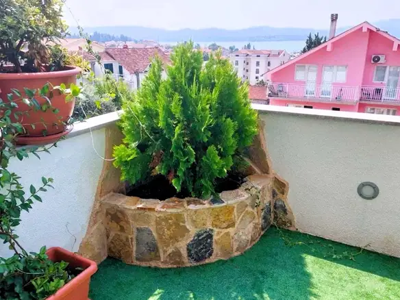 Dvosoban stan 83 m² – Tivat — fotografija 14