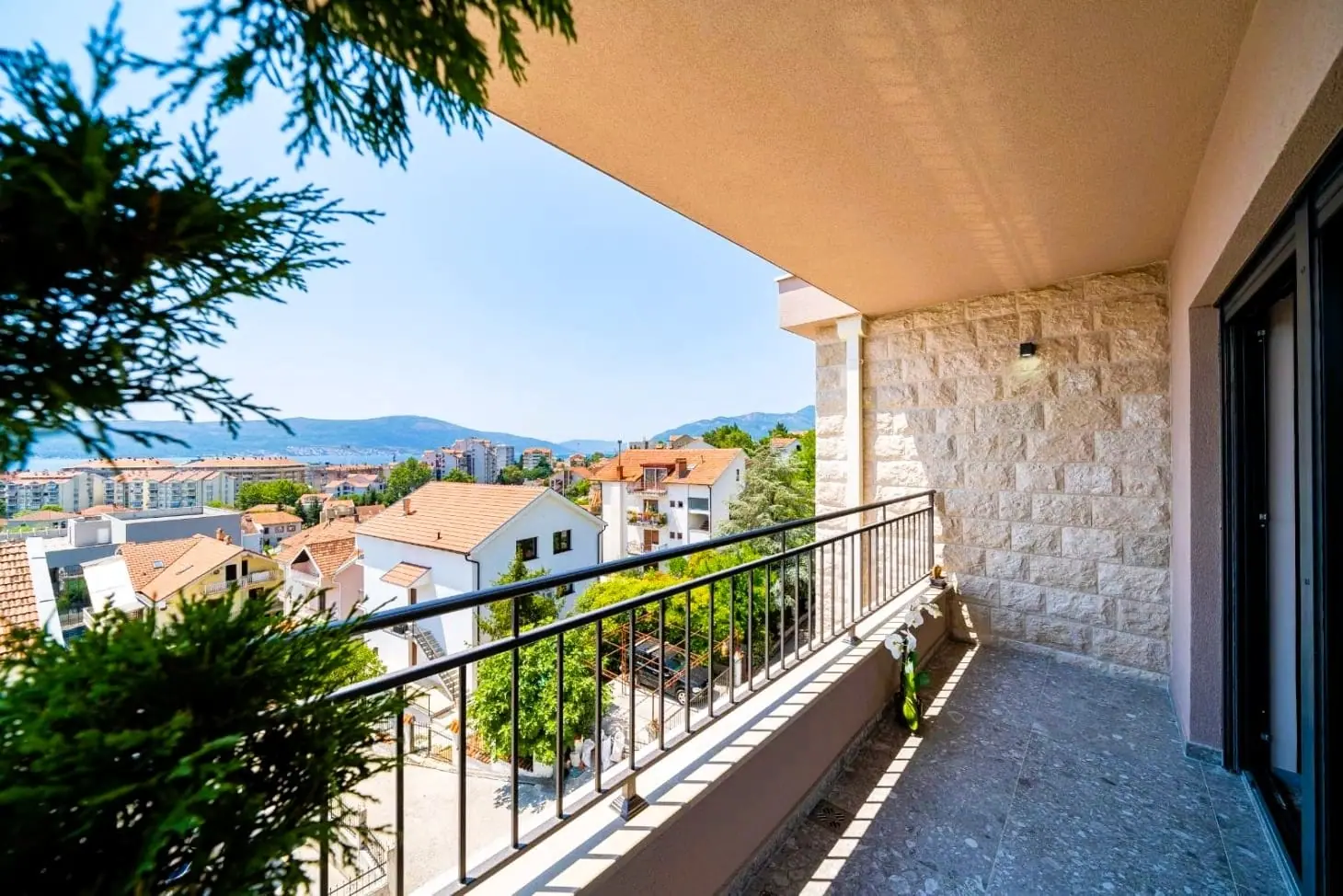 Dvosoban stan 68 m² – Mažina, Tivat — fotografija 3