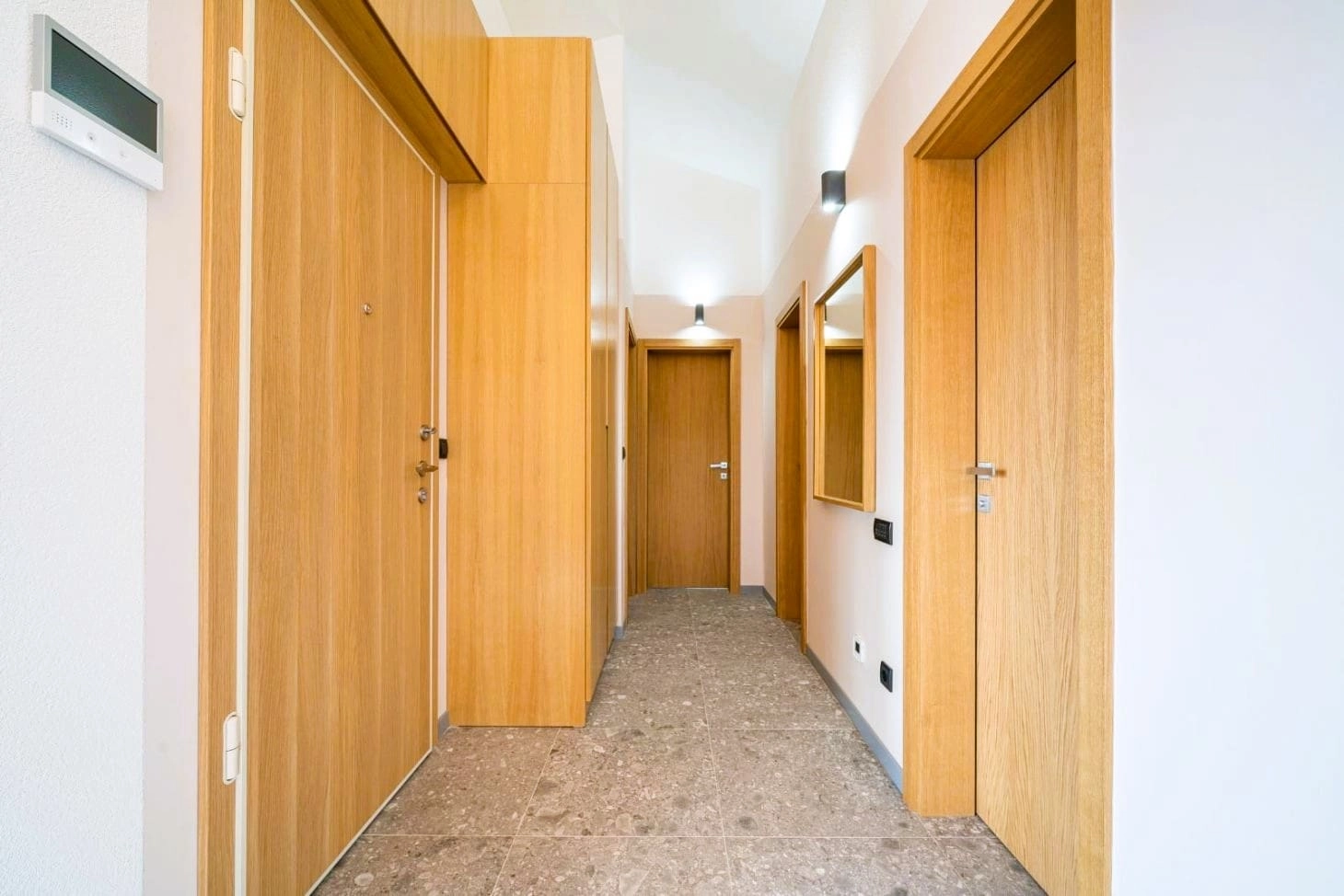 Dvosoban stan 68 m² – Mažina, Tivat — fotografija 8