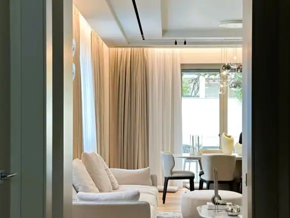 Trosoban stan 247 m² – Tivat — fotografija 10