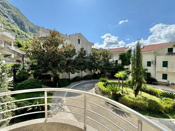 Trosoban stan 130 m² – Risan, Kotor — fotografija 9