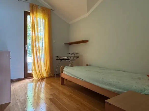 Trosoban stan 130 m² – Risan, Kotor — fotografija 16