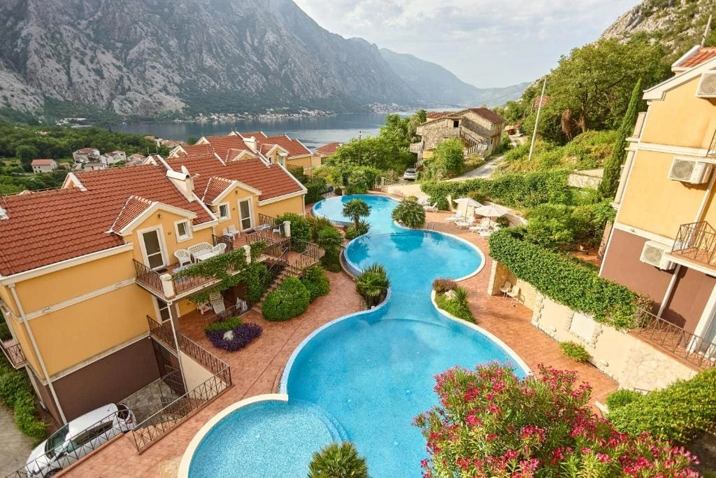 Dvosoban-stan-sa-terasom-u-Orahovcu-Kotor Dvosoban stan sa terasom u Orahovcu