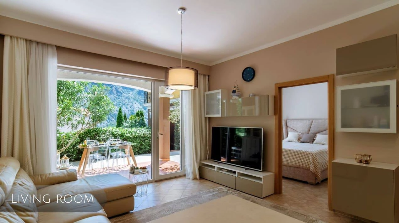 Dvosoban-stan-sa-terasom-u-Orahovcu-Kotor-3 Dvosoban stan 178 m² – Orahovac, Kotor — fotografija 4