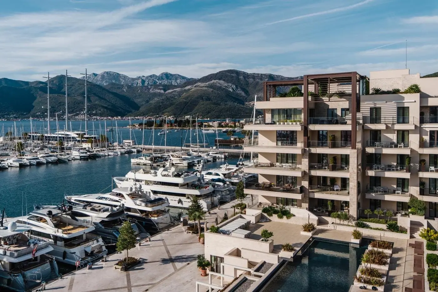 Dvosoban stan 266 m² – Tivat — fotografija 14