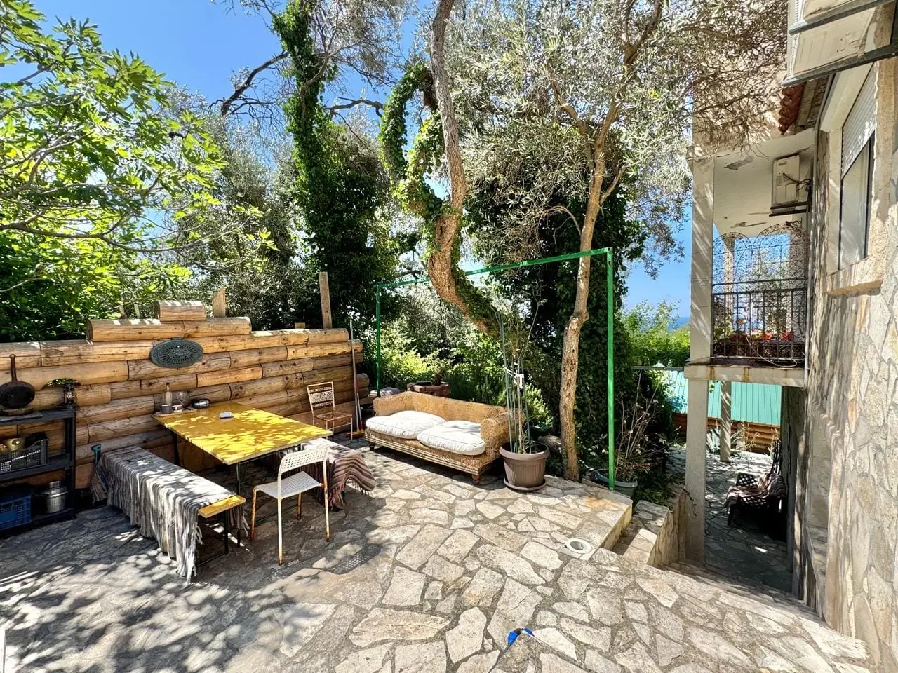 Vila-sa-bazenom-i-pogledom-na-more-u-Becicima-Budva-4 Kuća 286 m² – Bečići, Budva — fotografija 5