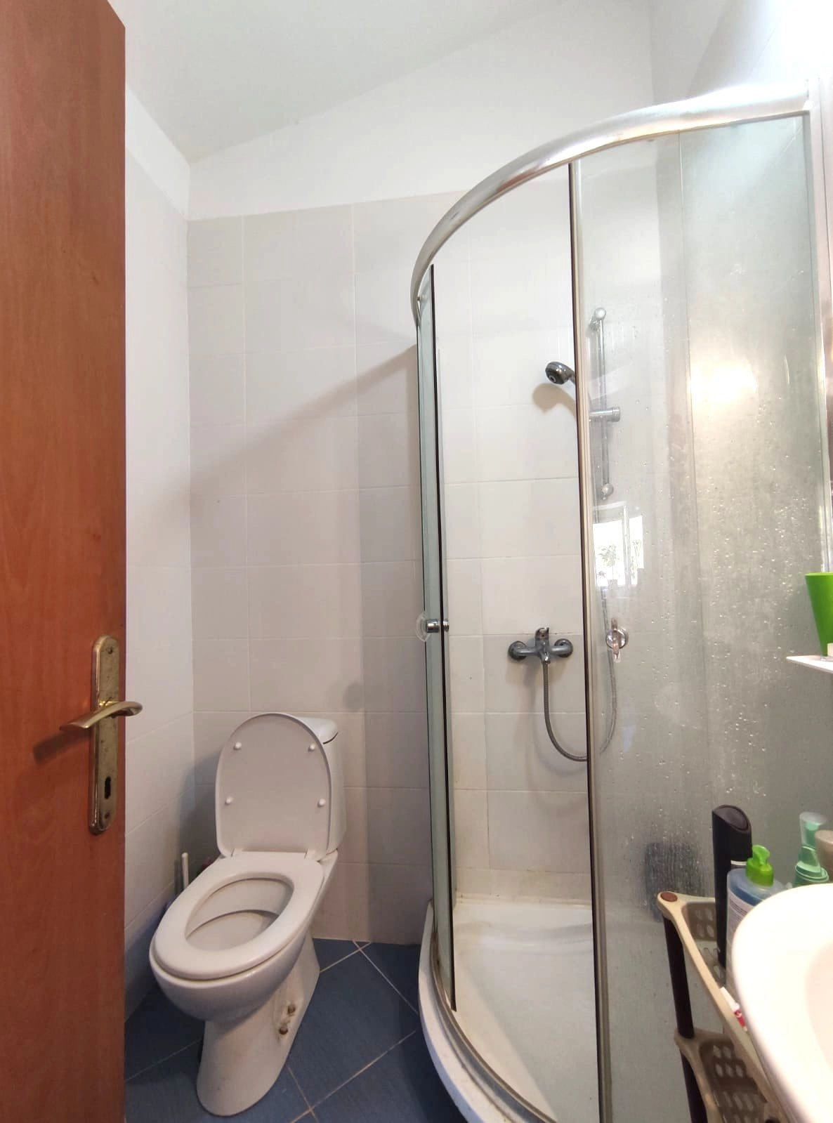 Kuca-sa-pogledom-na-more-u-naselju-Lazi-Budva-12 Kuća 337 m² – Lazi, Budva — fotografija 13