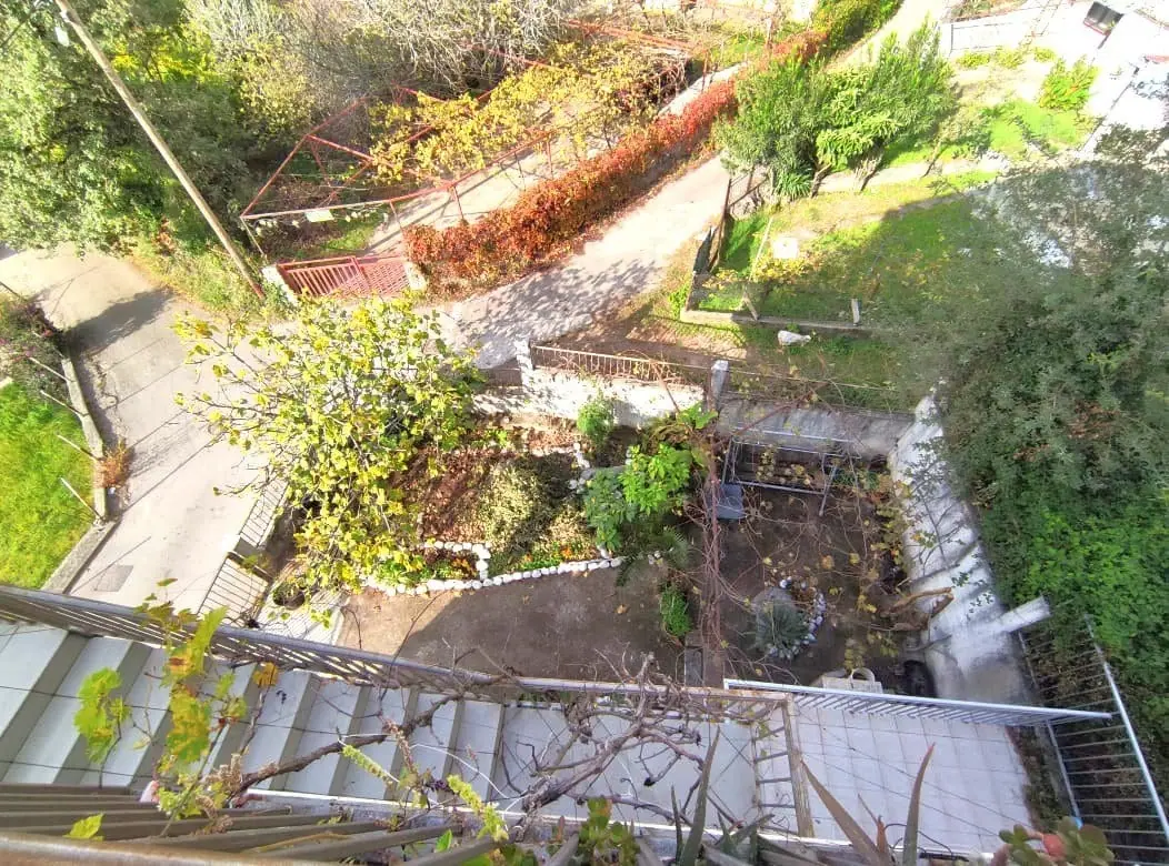 Kuca-sa-pogledom-na-more-u-naselju-Lazi-Budva-13 Kuća 337 m² – Lazi, Budva — fotografija 14