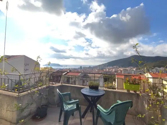 Kuća 337 m² – Lazi, Budva — fotografija 18