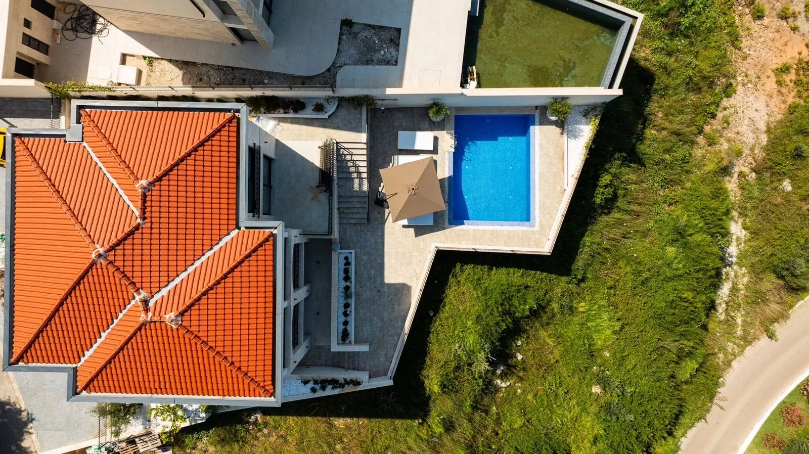 Vila-Zoe-s-bazenom-u-Skocidjevojki-Budva-3 Kuća 455 m² – Skočiđevojka, Budva — fotografija 4